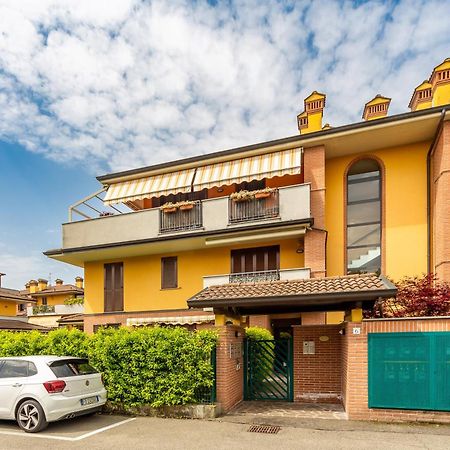 El Sol Residence - Modern House Near Milan Dresano ภายนอก รูปภาพ